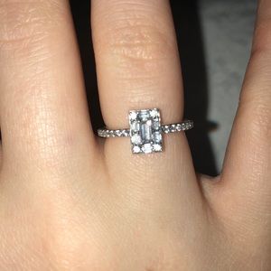 Pandora ring silver